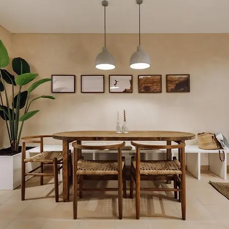 Impressive Beachfront Home! * Calafell